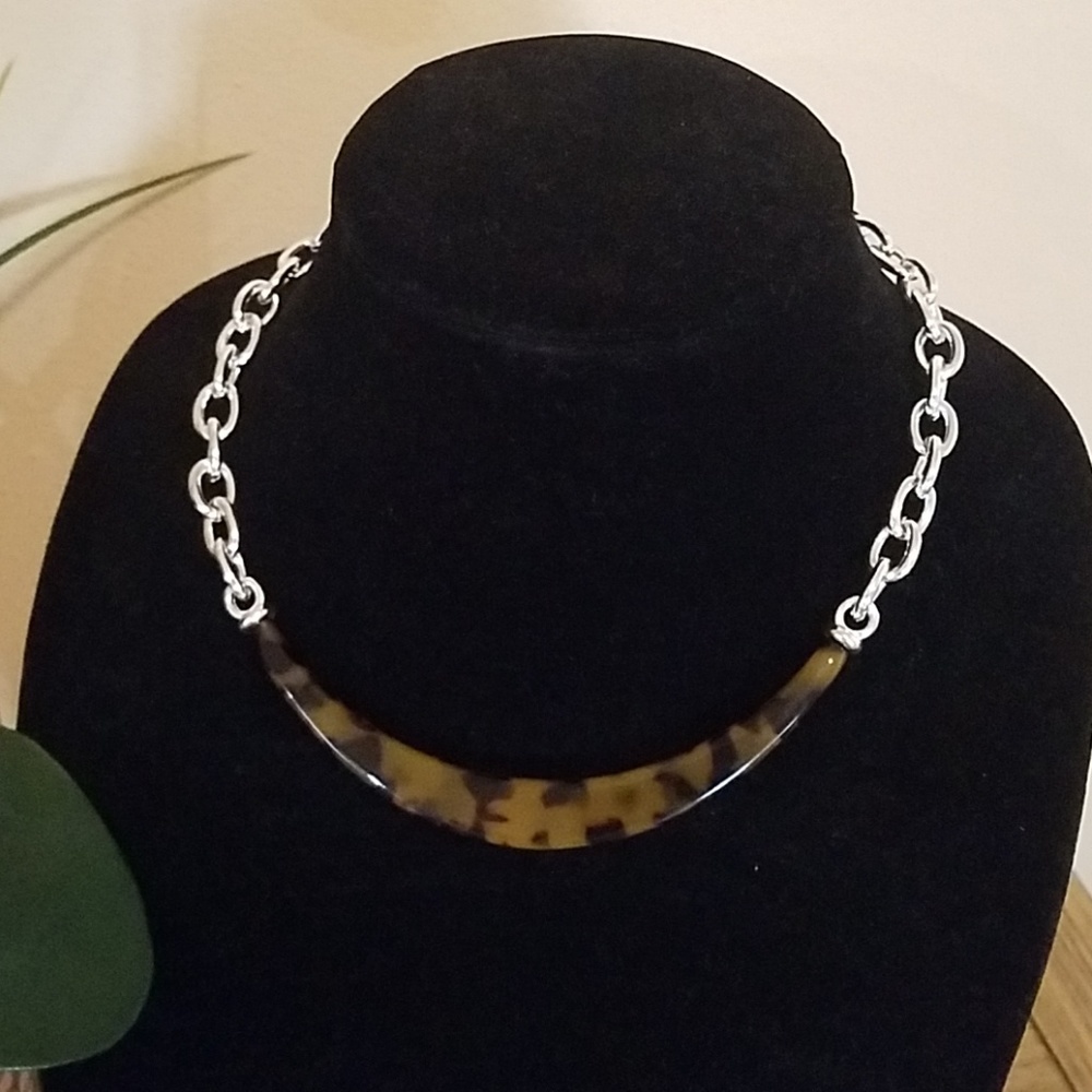 Ralph Lauren Tortoise Bar Necklace "♥️"